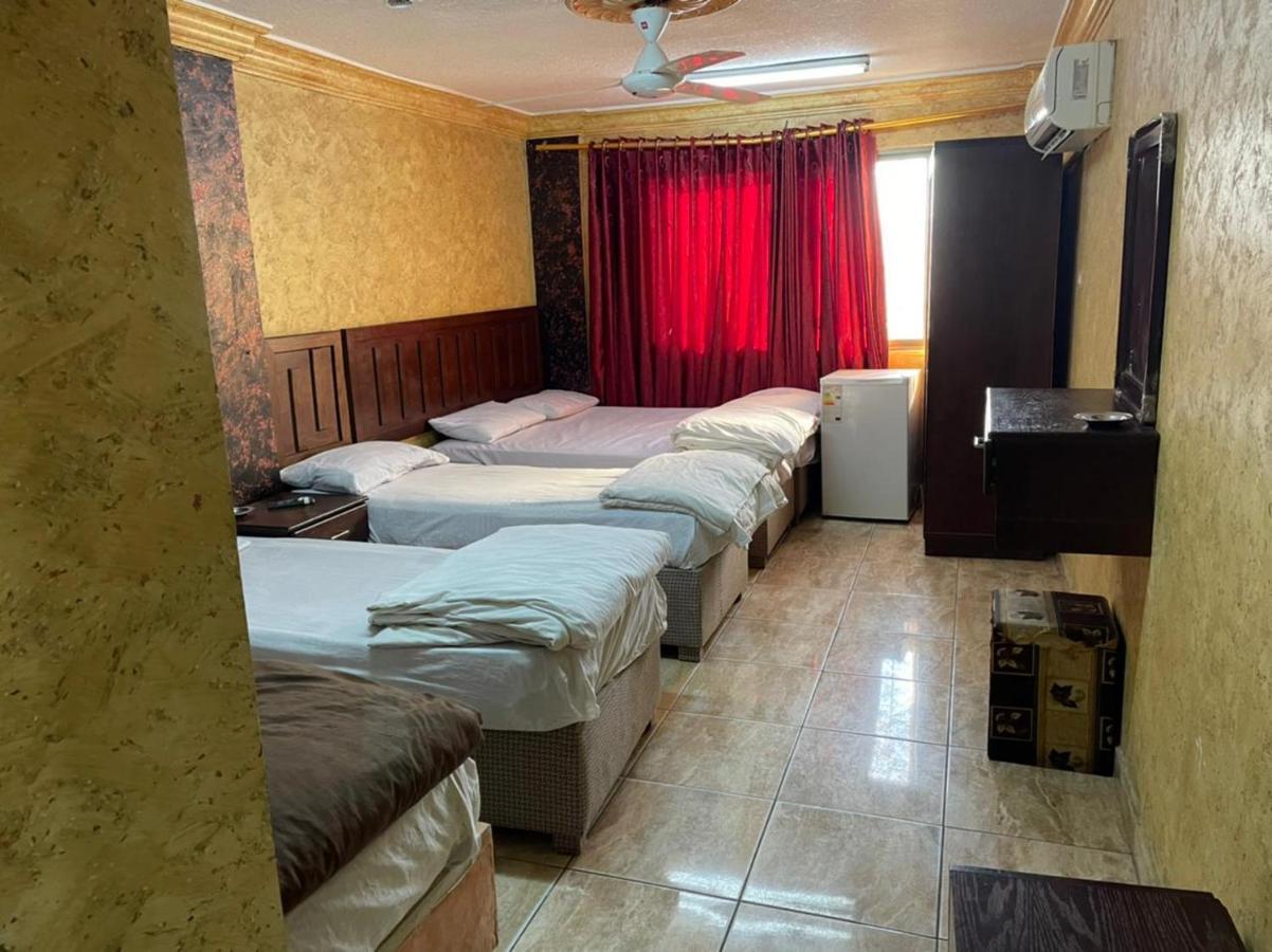 Hotel Aqaba Roza Extérieur photo